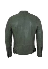 Grüne Lederjacke mit glatter Oberfläche, gerippten Akzenten an den Schultern, seitlichen Reißverschlüssen und einem taillierten Design mit hohem Kragen.