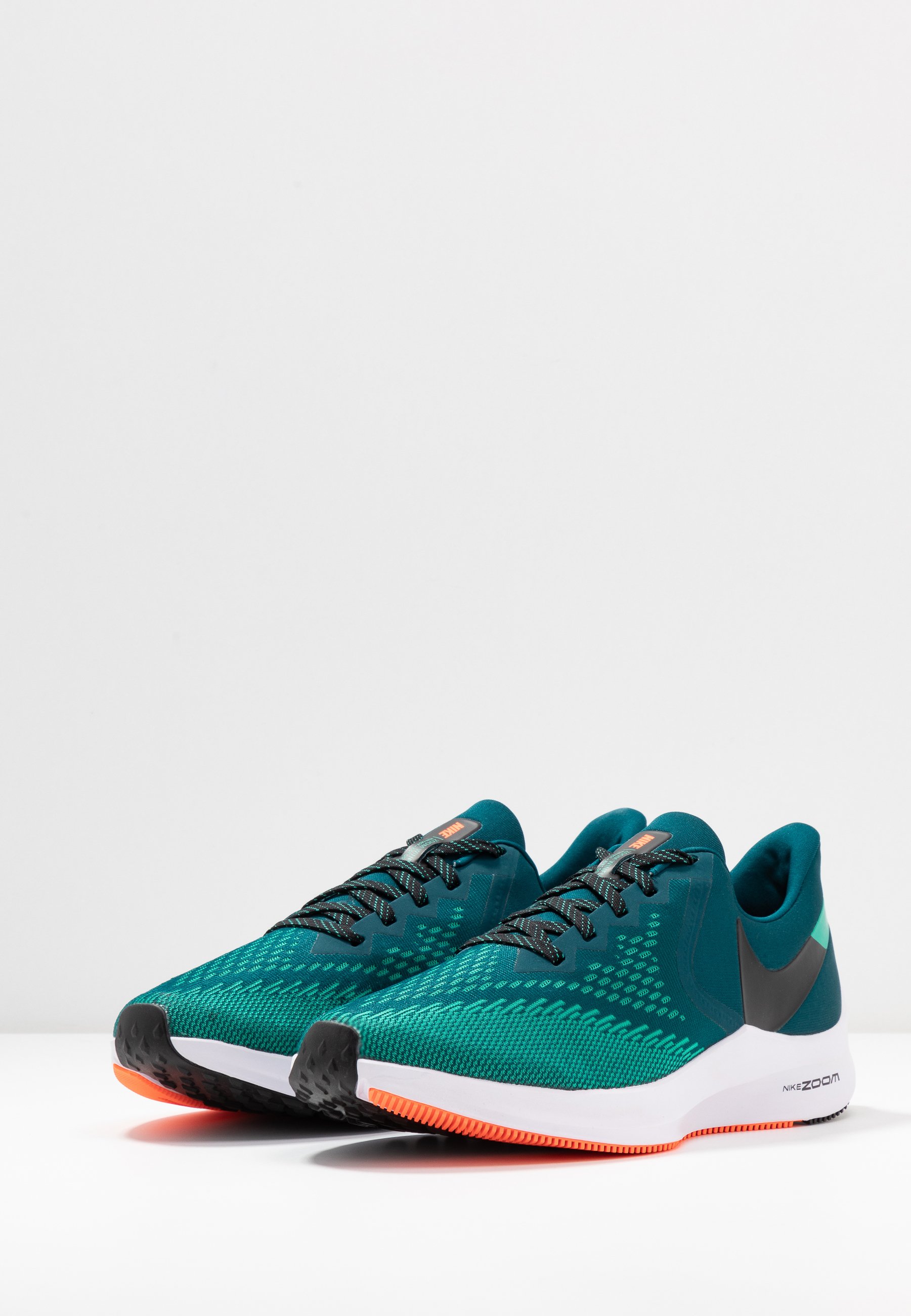 Nike Performance ZOOM WINFLO 6 Nøytrale løpesko midnight Nike Performance ZOOM WINFLO 6 Nøytrale løpesko pure