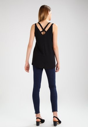 Blusa - black