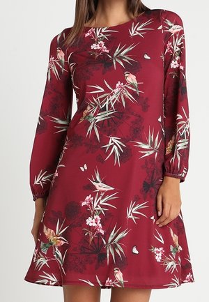 Vestido ligero - bordeaux