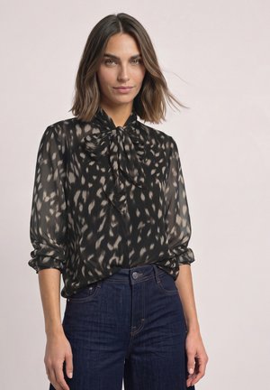 Street One, LONG-SLEEVED CHIFFON BLOUSE WITH A BOW DETAIL - Blouse - black