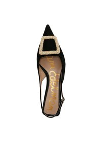 Scarpa slingback nera in suede con punta affusolata, fibbia quadrata in glitter dorato e soletta beige chiaro con il nome del marchio in oro.