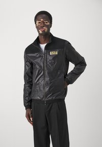 EA7 Emporio Armani - JACKET - Bomber Jacket - nero Thumbnail Image 1