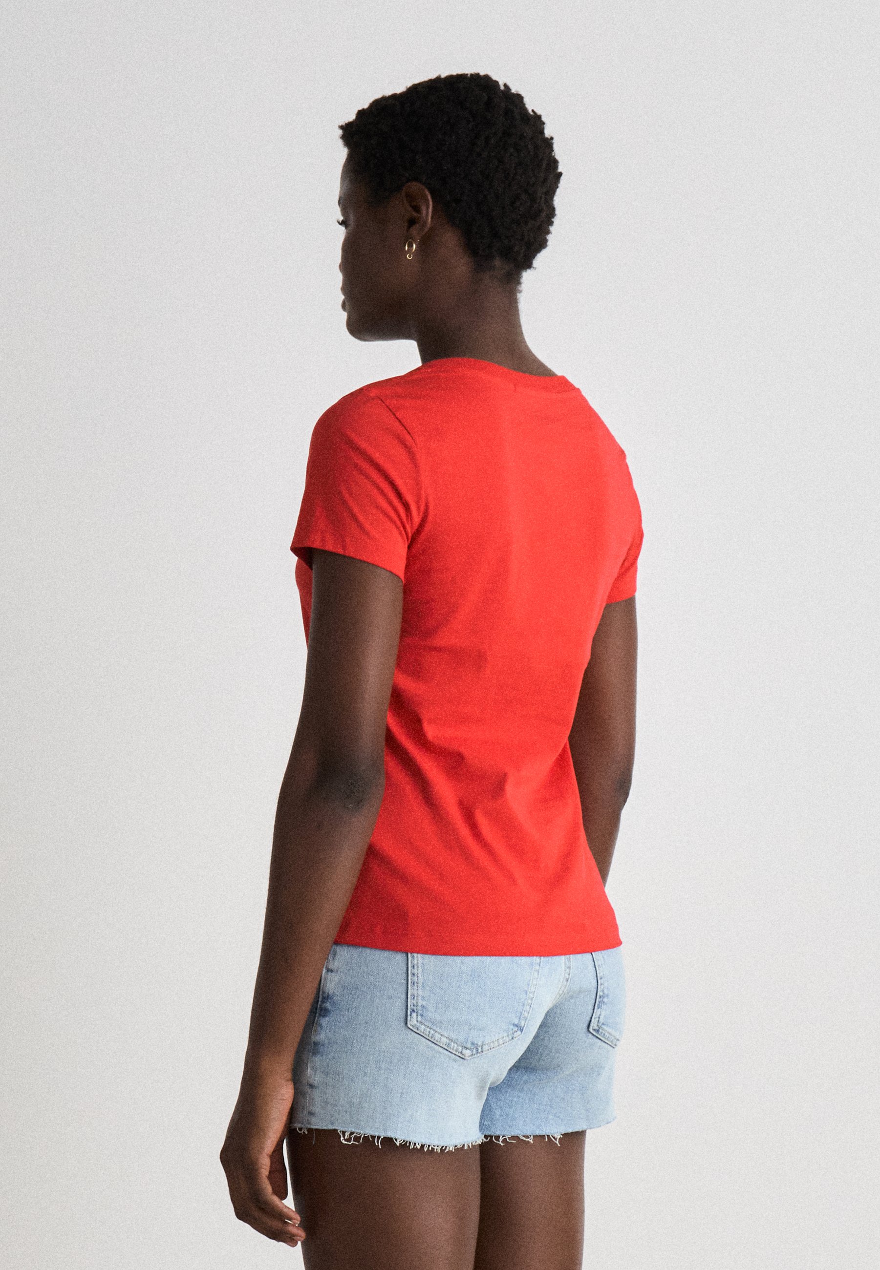 売れ筋商品|||カルバンクライン Tシャツ レディース トップス MONOLOGO V NECK TEE - Print T-shirt - candy apple Calvin Klein Jeans MONOLOGO V NECK TEE - T-shirt con stampa