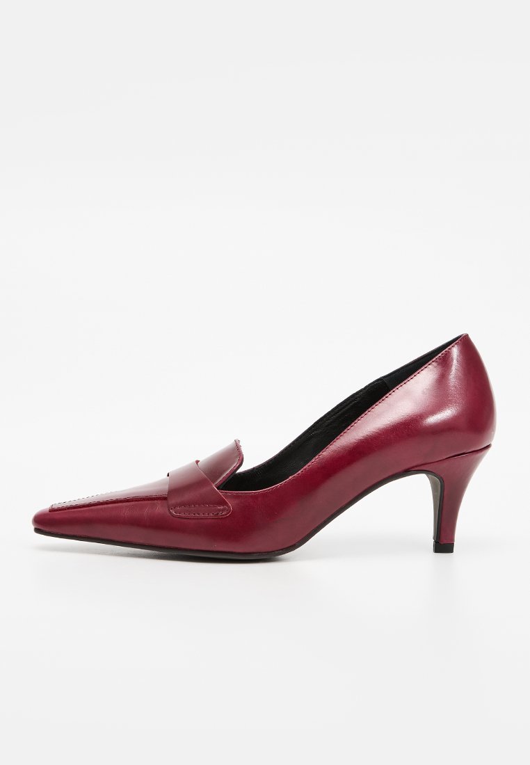 Tacones