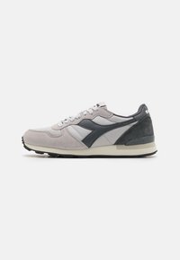 Unselected, vapor blue/steel gray