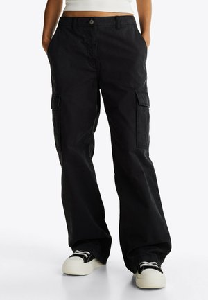 MIA MID RISE - Pantalones cargo - black