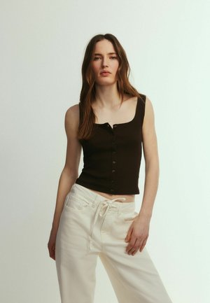 THE SET, REGULAR FIT - 3 PACK BUTTON THROUGH VESTS . - Top - black brown white
