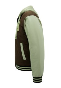 Bruine en crème bomberjack met een capuchon, contrasterende mouwkleuren en gestreepte rib cuffs. Bevat voorzakken en heeft een gladde textuur.