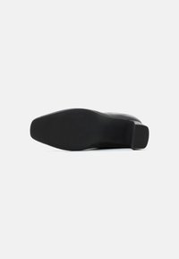 Steve Madden SPEEDWAY - Botas - black