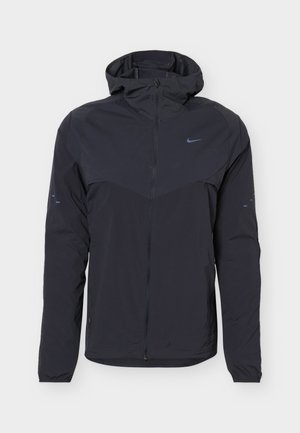 Nike Performance, STRIDE, czarny