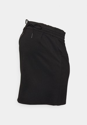 Calções atléticos pretos com uma cintura elástica e cordão ajustável. Tecido suave com bolsos laterais e um design simples e aerodinâmico.