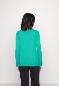 VILA VIRIL O-NECK  - Neule - green