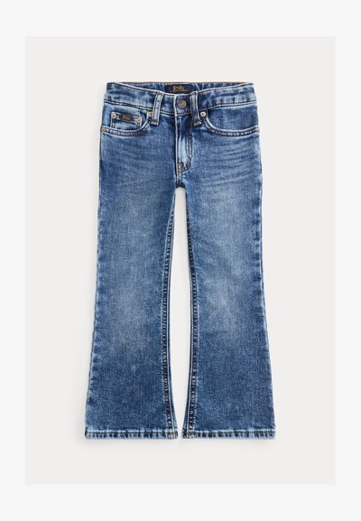 Jeans de ganga azuis com um design de perna ampla, bolsos frontais e uma cintura costurada. O tecido tem uma textura ligeiramente desbotada.