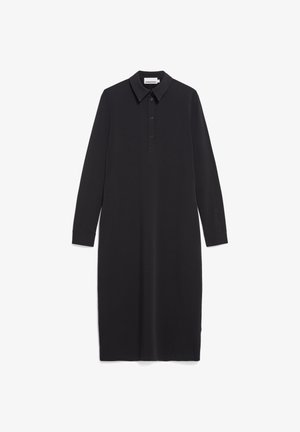 Schwarzes Polo-Kleid mit langen Ärmeln, aus glattem Stoff gefertigt, mit kragenförmigem Ausschnitt und Knopfleiste. Gerader Schnitt mit minimalen Designdetails.