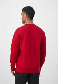 adidas Performance LIVERPOOL FC DNA  - Fanartikel - strawberry red