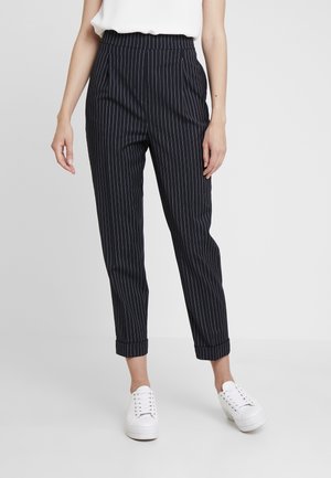 Bukser - not defined