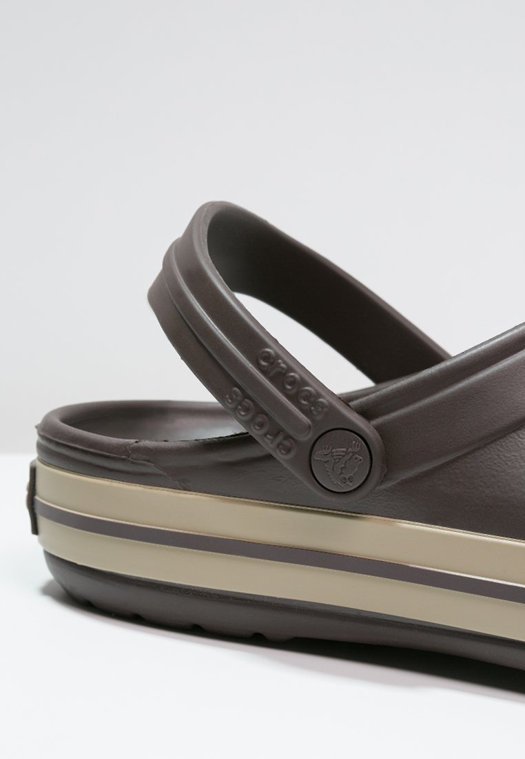 crocs crocband espresso khaki