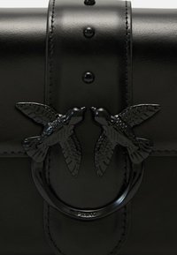 Thumbnail Image 5