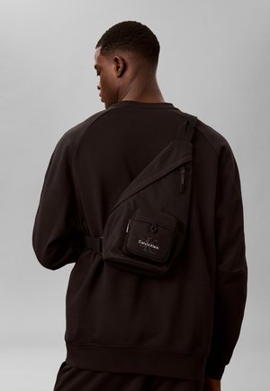 Calvin Klein, BOLD SLING - Skuldertasker - black