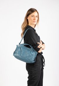 Aunts & Uncles MRS MACARON - Handtasche - coronet blue