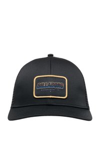 Svart cap med mesh-paneler, med en rektangulær vevd lapp med "Billabong" i blått, gul kant, og en strukturert skjerm.