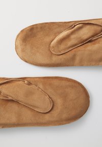 UGG UGGFLUFF SCALLOPED MITTEN - Muffole - moss green
