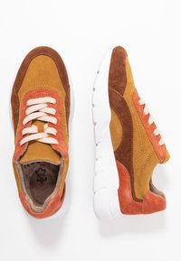 Jana Sneaker low - safron