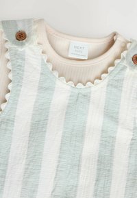 Acheter écru - Salopette Cargo En Coton Tissé En ... - Next