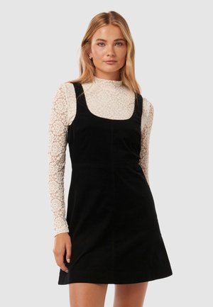CAMILLE - Vestito elegante - black
