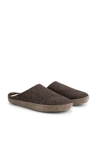 Travelin GETHOME - Slippers - brown