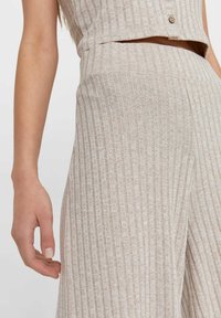 Stradivarius Pantalones deportivos - beige