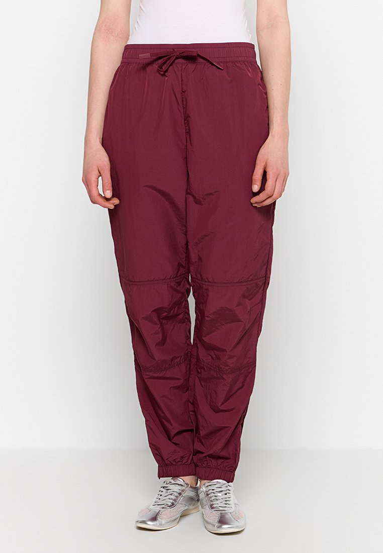 Lacoste Trainingsbroek rood