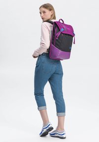 AEVOR DAYPACK - BLACK ECLIPSE - Tagesrucksack - purple