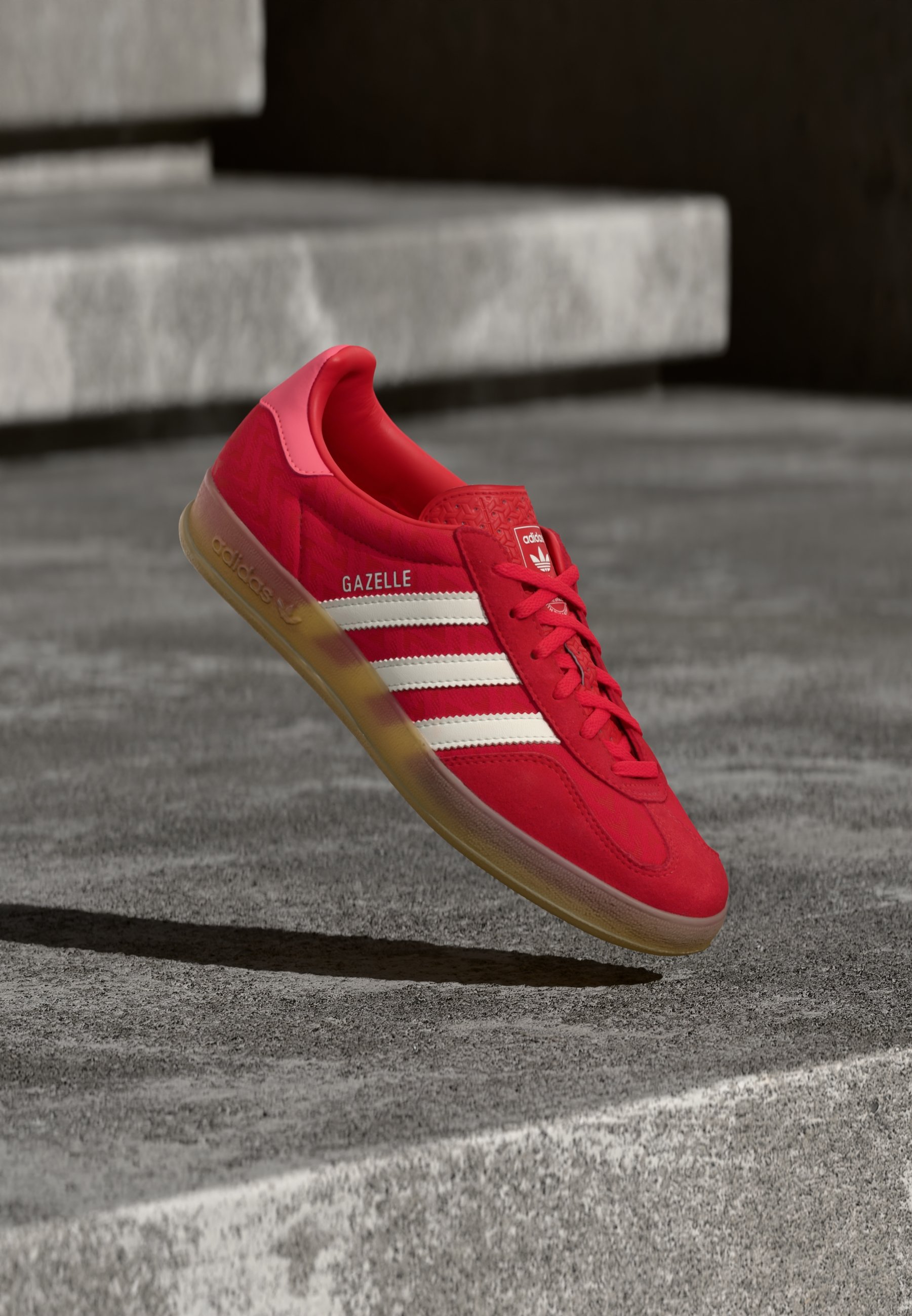 adidas Originals GAZELLE INDOOR - Zapatillas - better scarlet/core white/ rojo - Zalando.es