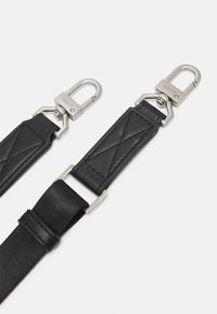 Guess VEZZOLA UNISEX - Kabelka - black