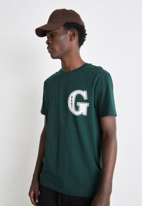 GANT - GRAPHIC - Camiseta estampada - tartan green Imagen en miniatura 1