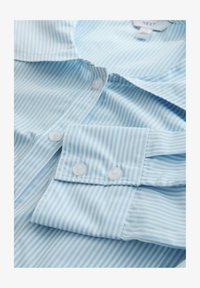 Neizvēlēts, blue/white stripe