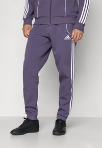 adidas Performance MANCHESTER UNITED URBAN PURIST  - Klubbklær - trace purple