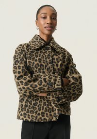 Soaked in Luxury LEONY AKELEJE  - Let jakke / Sommerjakker - leopard jaquard