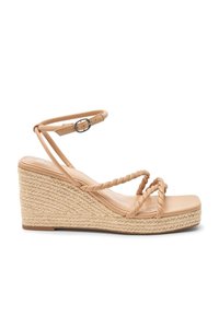 FOREVER COMFORT® SQUARE TOE ROPE WEDGES - Sandály na klínu - nude
