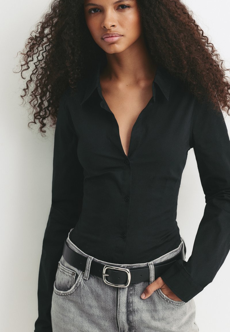 PULL&BEAR Chemisier black/noir