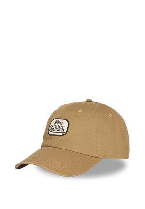 Casquette de baseball beige avec une visière incurvée et un patch logo "Von Dutch" brodé à l'avant.