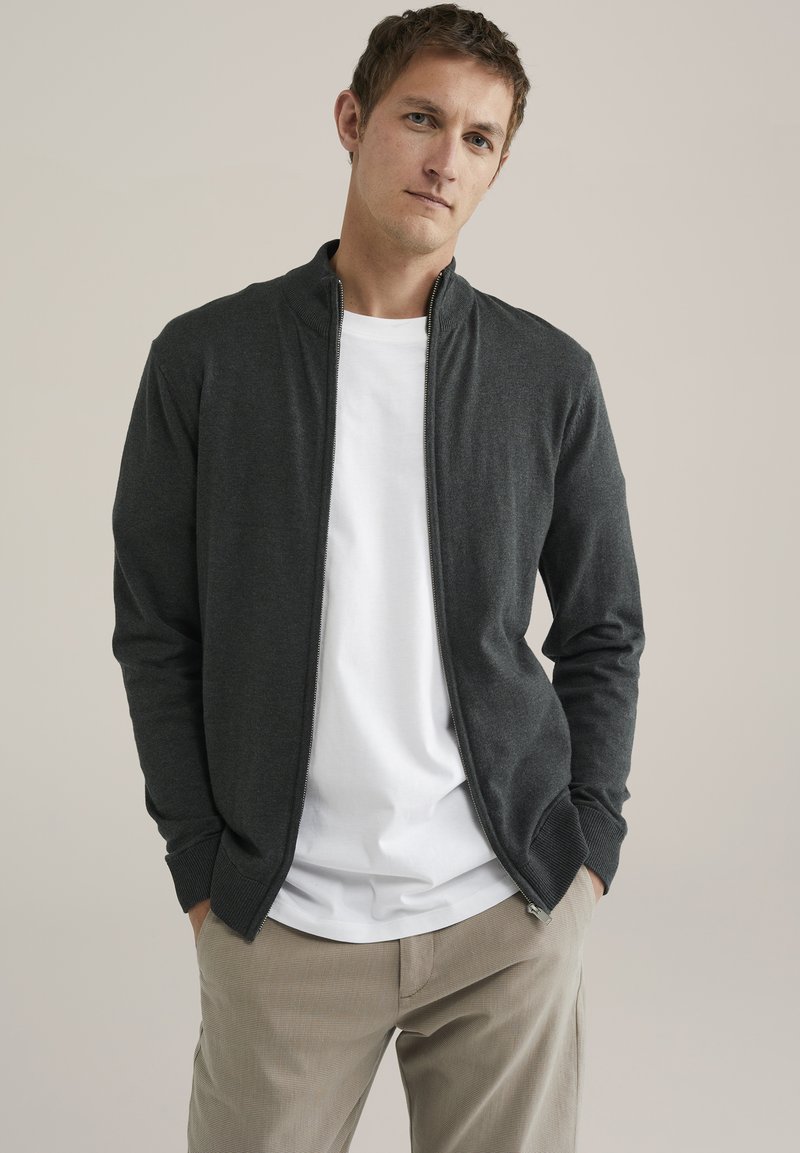 WE Fashion FUNDAMENTALS - Vest - greyish green