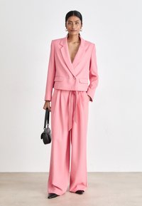 Marc Cain Nadrágok - pink