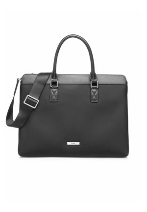 - Torba na laptopa