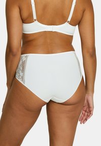 Sans Complexe SUZIE - Braguitas - ivory
