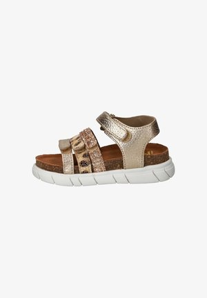 Kindersandaal met metallic gouden bandjes, glitters en dierenprint accenten, gevoerde kurk voetbed en witte flexibele zool met klittenbandsluiting.