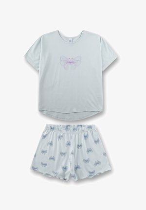 Hellblaues Kurzarmoberteil mit lila Schmetterlingsdesign, kombiniert mit passenden Shorts, die ein wiederholtes Muster blauer Schmetterlinge aufweisen.