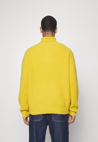 Samsøe Samsøe JACKS HALF ZIP  - Džemperis - golden spice